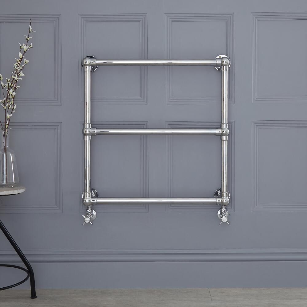 Traditional hydronic towel warmer outlet