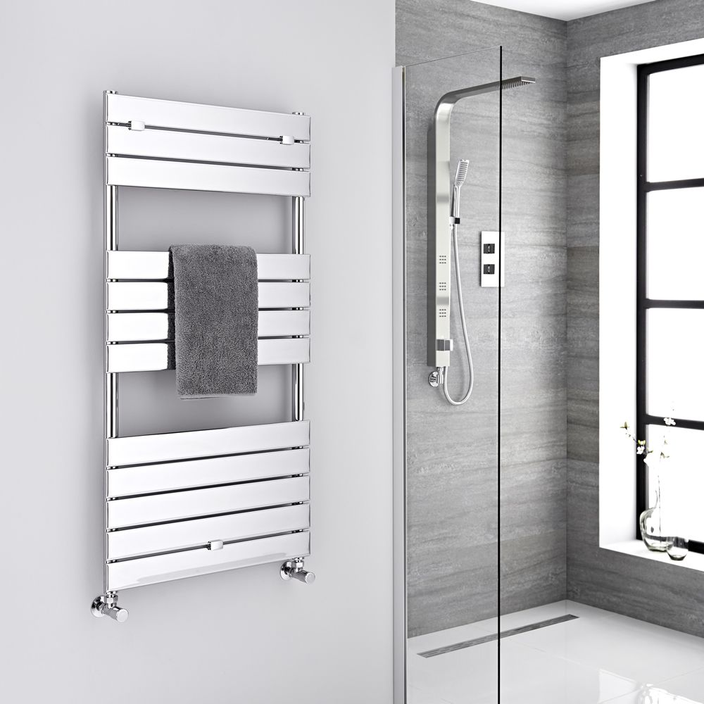 Lustro - Hydronic Chrome Heated Towel Warmer - 47.75