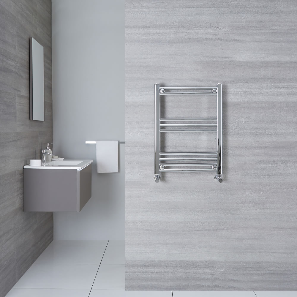 Etna - Hydronic Chrome Curved Heated Towel Warmer - 27.5" x 15.75"