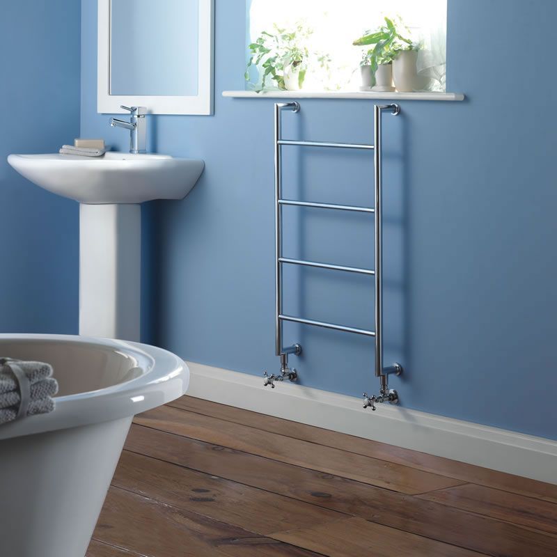 Countess - Traditional Hydronic Heated Towel Warmer - 35.5" x 19.5"