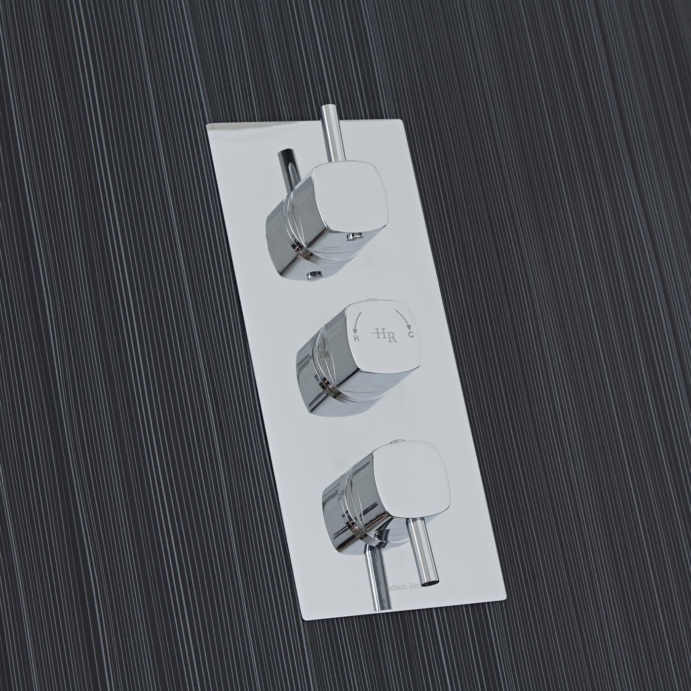 Kia-Jule Triple Concealed Thermostatic Chrome Shower Faucet Valve 2 Outlet Options