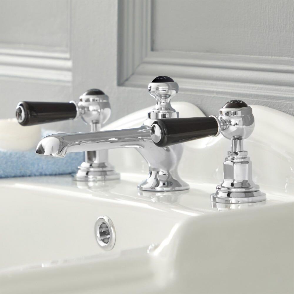 Elizabeth - Traditional Widespread Bathroom Faucet - Chrome/Black