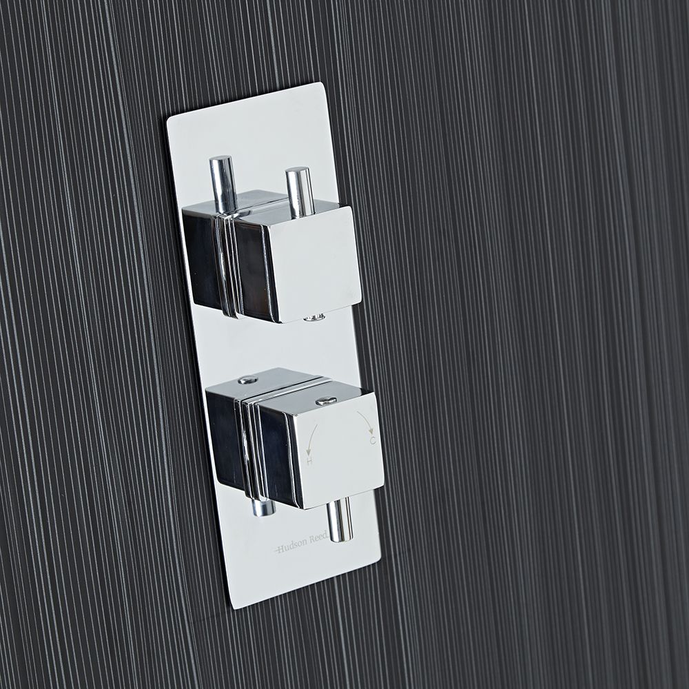 Square Concealed 1 Outlet Twin Thermostatic Shower Valve (Slim Plate)