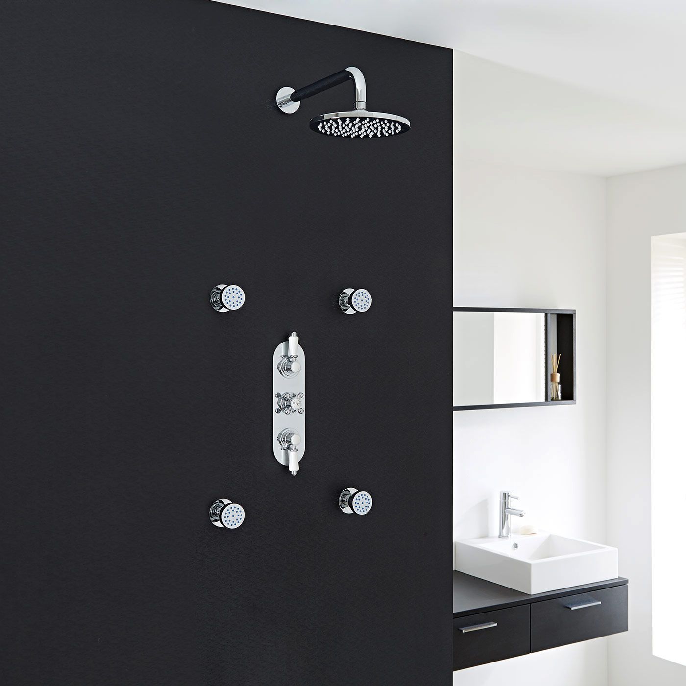 Traditional Thermostatic Shower System with 8" Round Head & Arm & 4 Round Jet Sprays
