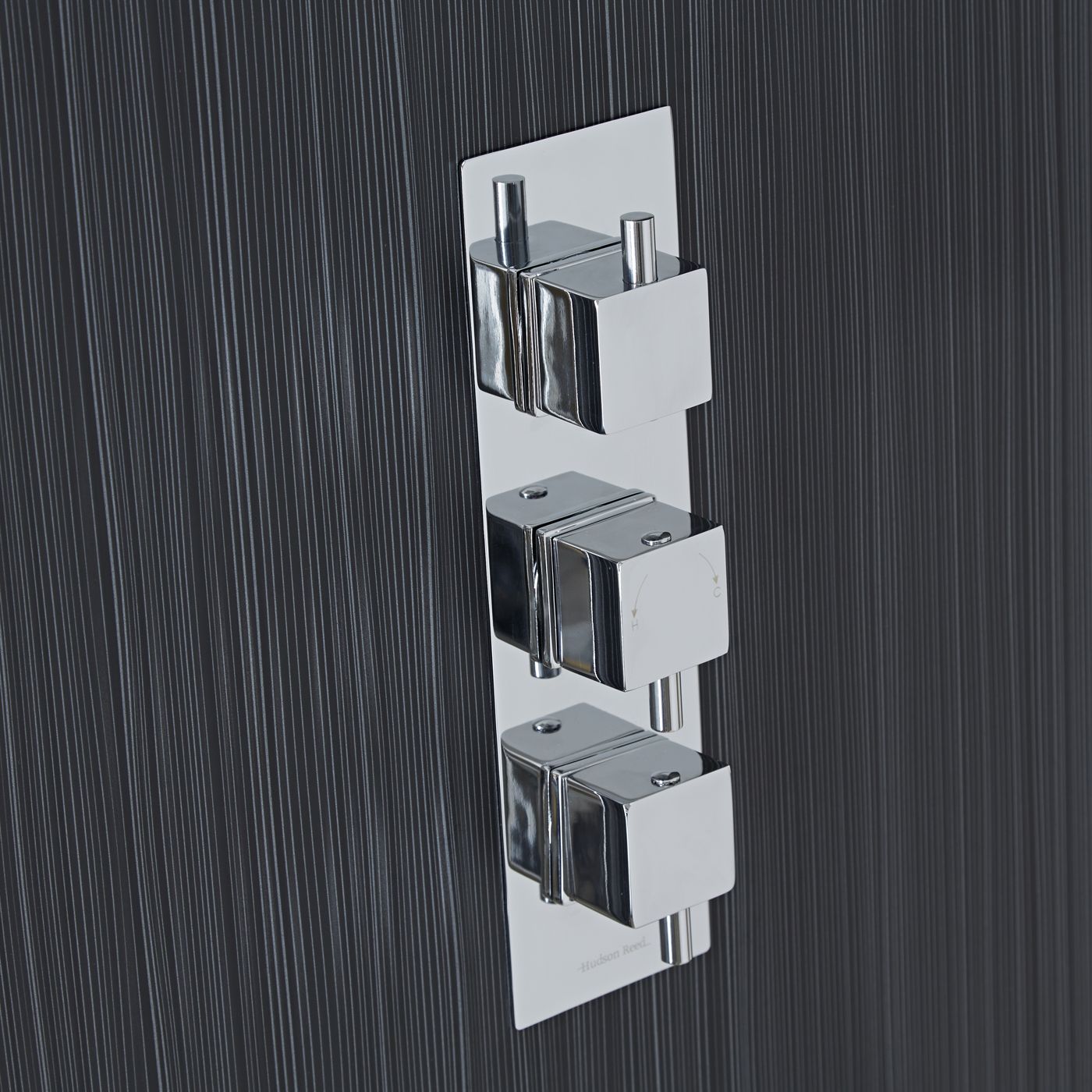 Square Concealed 2 Outlet Triple Thermostatic Shower Valve (Slim Plate)