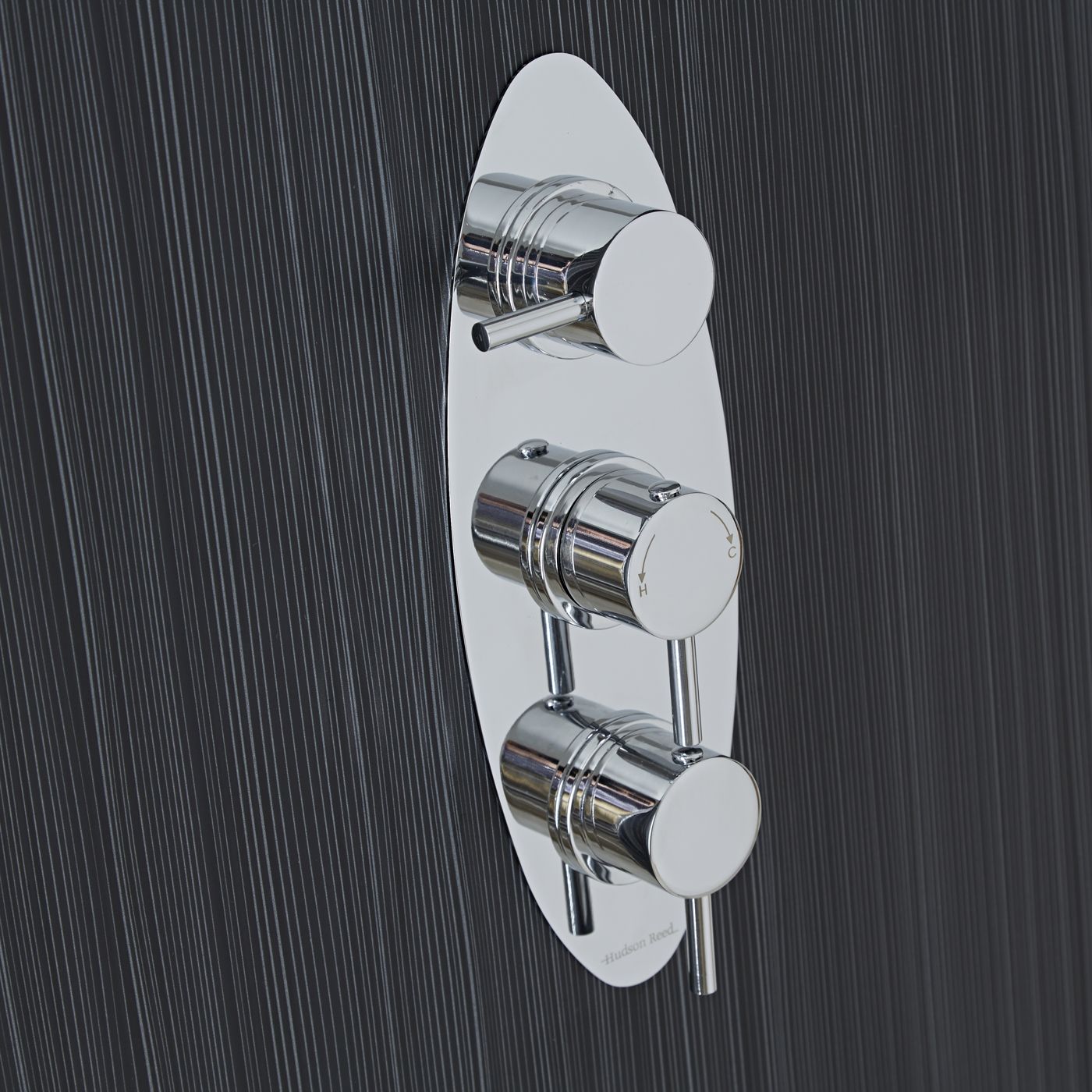 Quest Concealed 3 Outlet Triple with Diverter Thermostatic Shower Valve (Oval Plate)