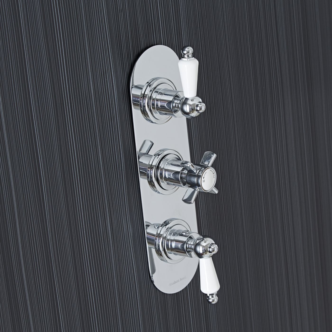 Beaumont Concealed 2 Outlet Triple Thermostatic Shower Valve (Racetrack Plate)